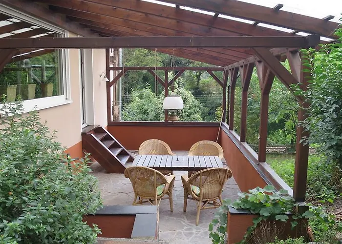 Ferienwohnung Bacharach شقة *