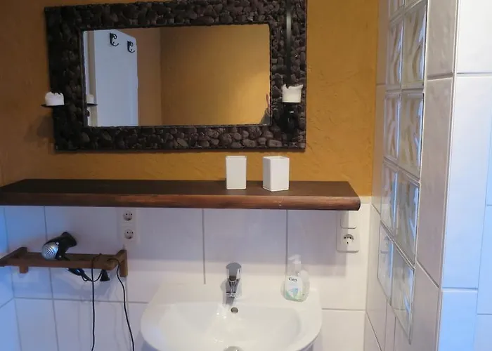 Ferienwohnung Bacharach شقة *